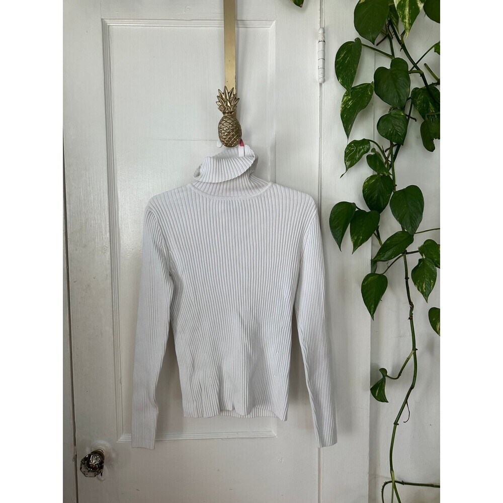 Gap women’s size medium textured turtleneck sweater